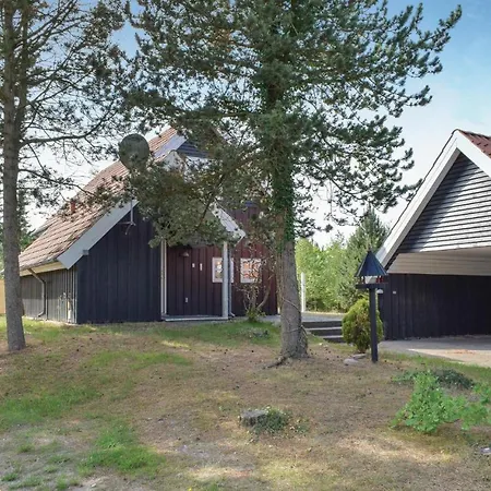 Two-bedroom In Casa vacanze