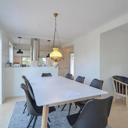 Cozy In With House Sea View Ebeltoft